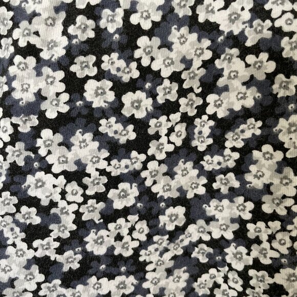 Polo Shirt (Floral) - Picture 3 of 4